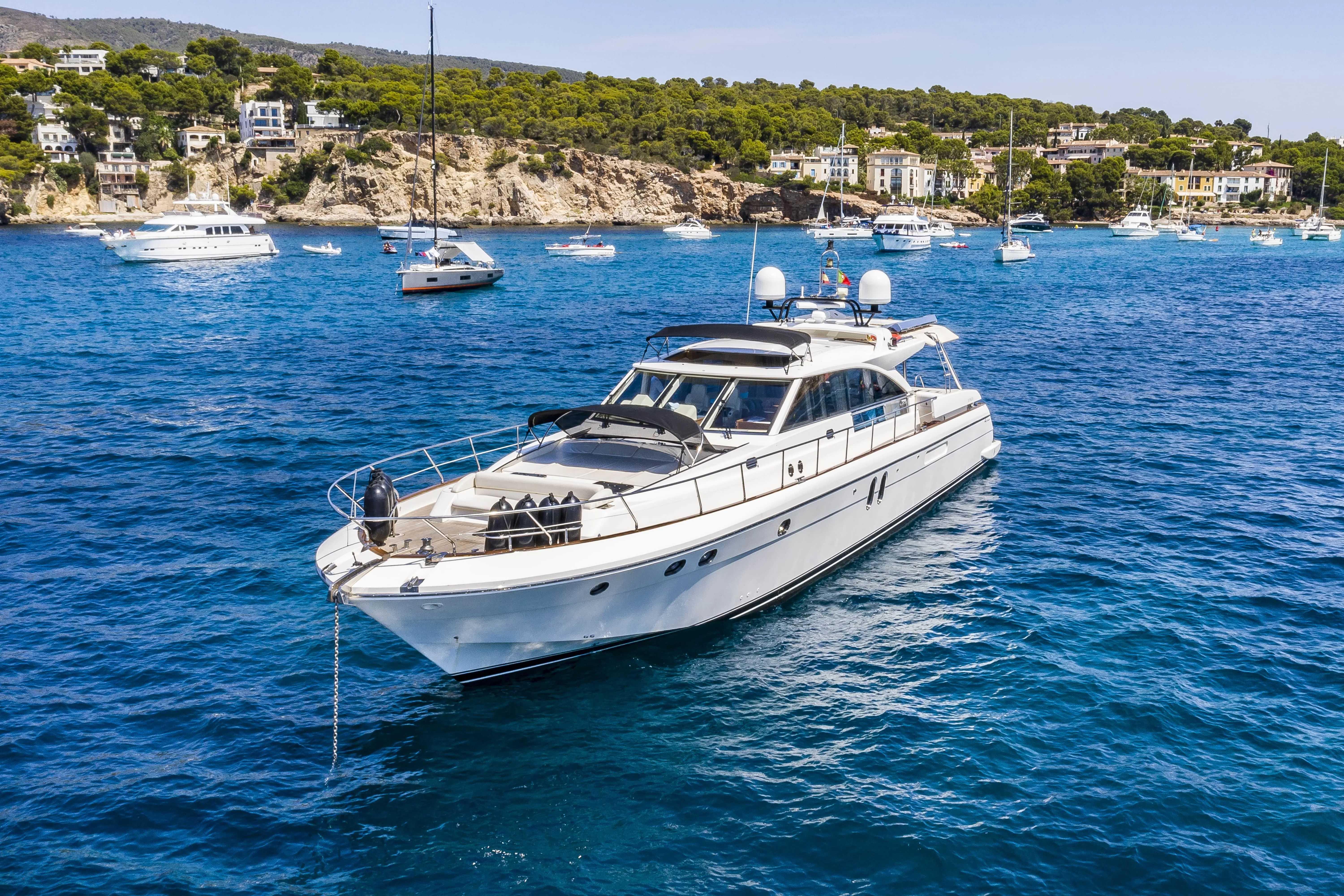 Boot - Explore Palma de Mallorca on a 22m Rental Guy Couach 70