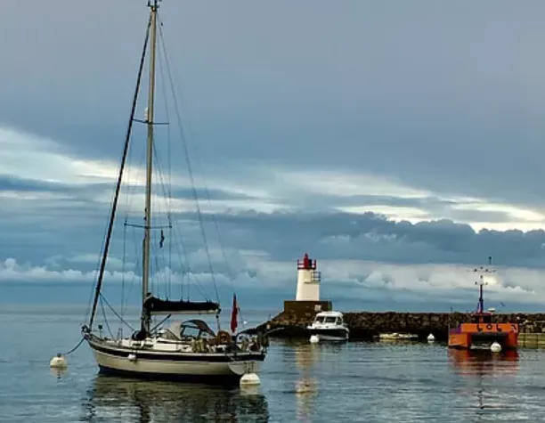 Kasara Charter Boat