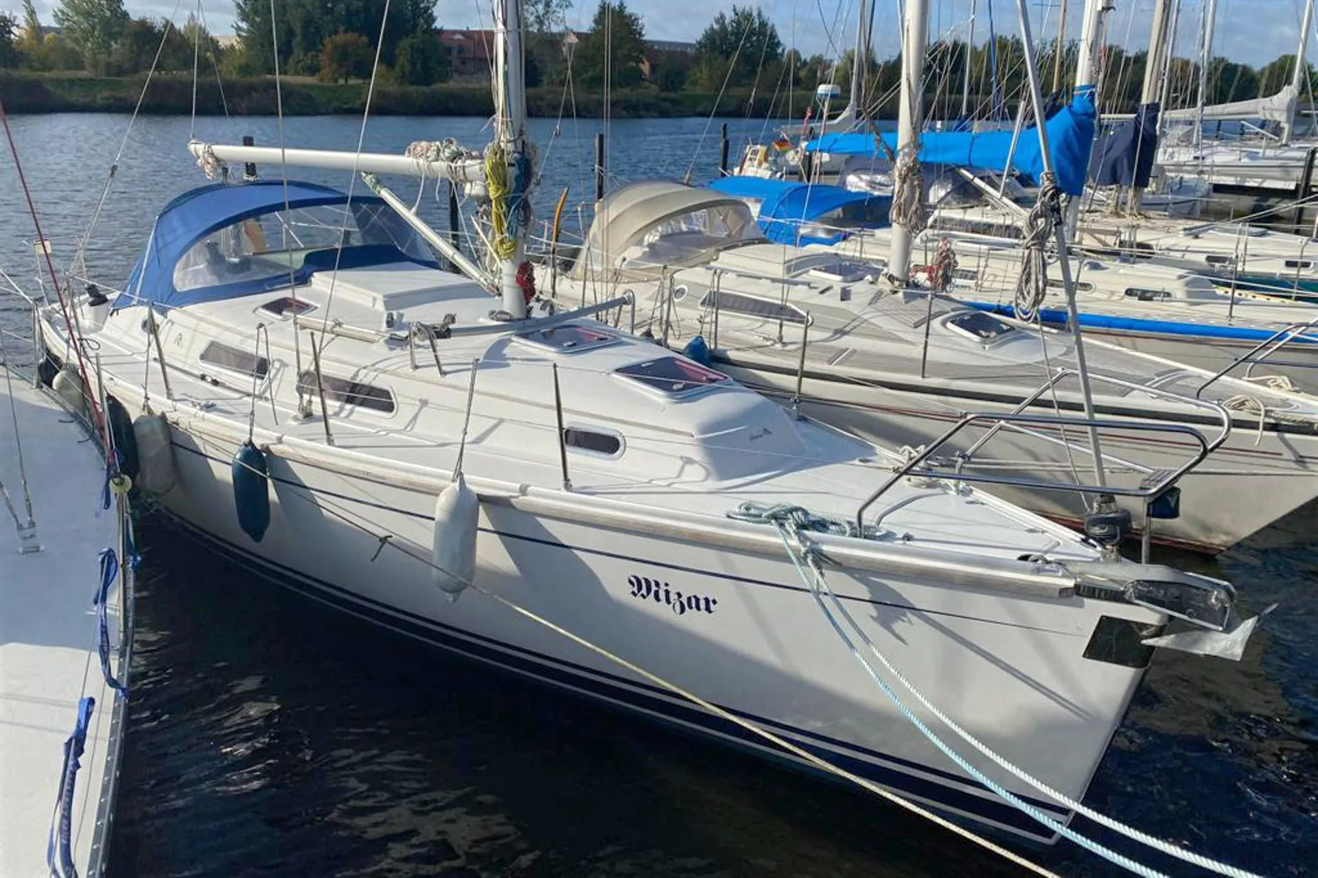 Mizar Charter Boat