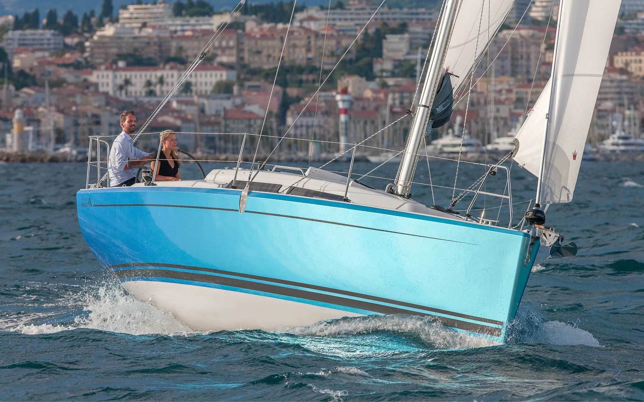 Rent a 9.62m Hanse 315 Sailing Yacht in Stockholm