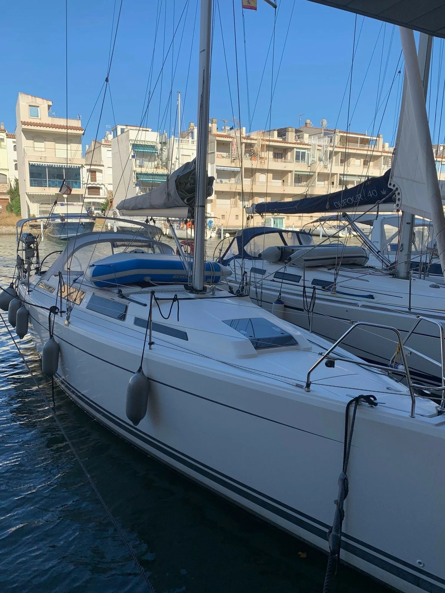 Kami Charter Boat