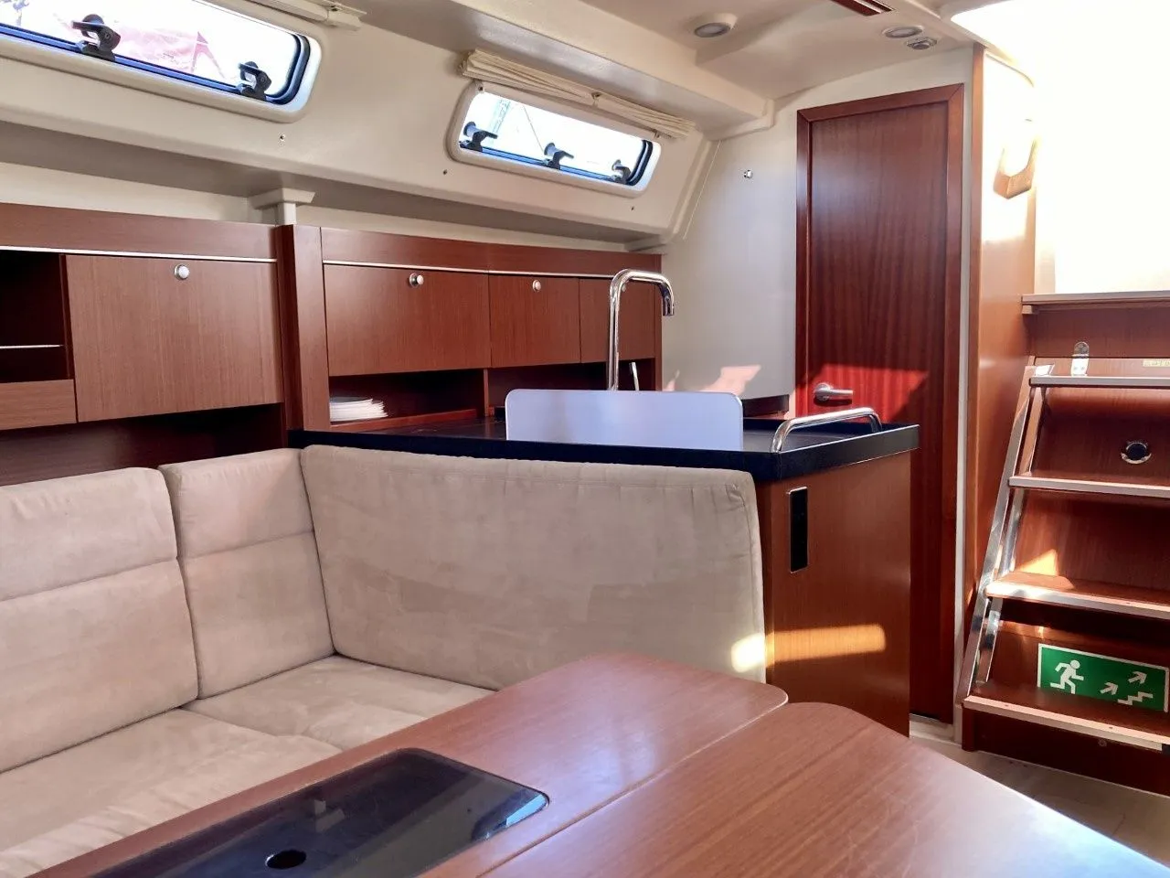 Sofun 2 Charter Boat