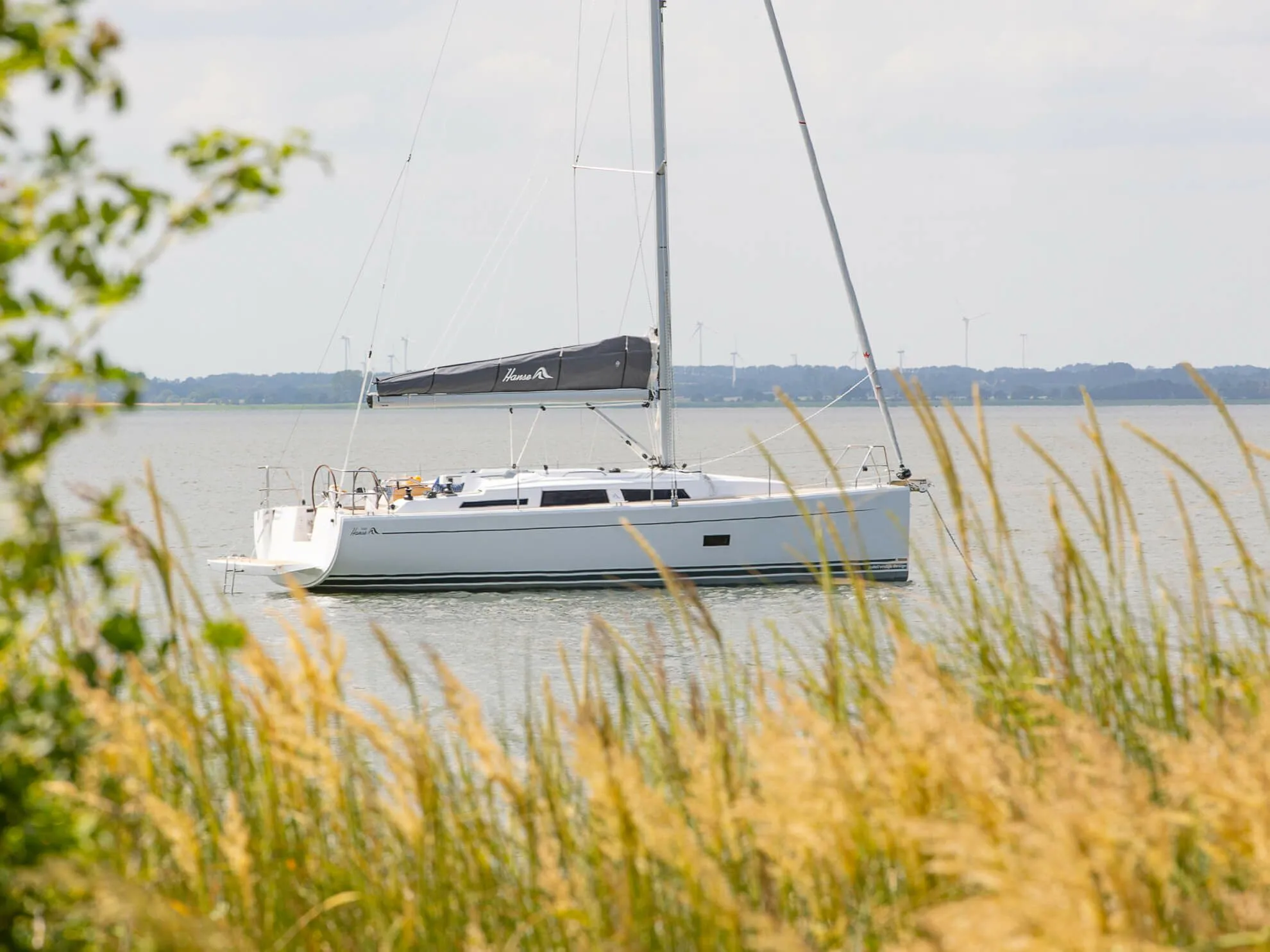 Charter a 10.4m Hanse 348 Sailing Yacht in Breege