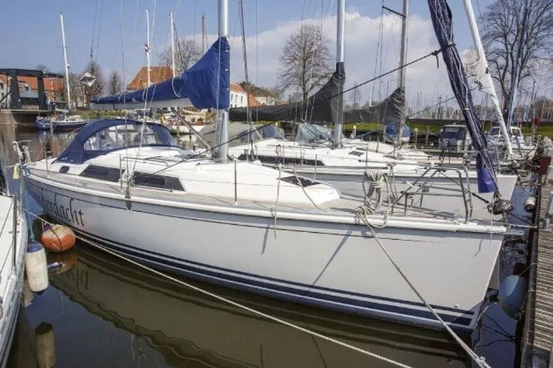 Rent a 10.59m Boat in Kortgene