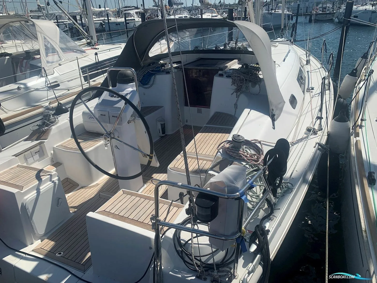 Avis Charter Boat