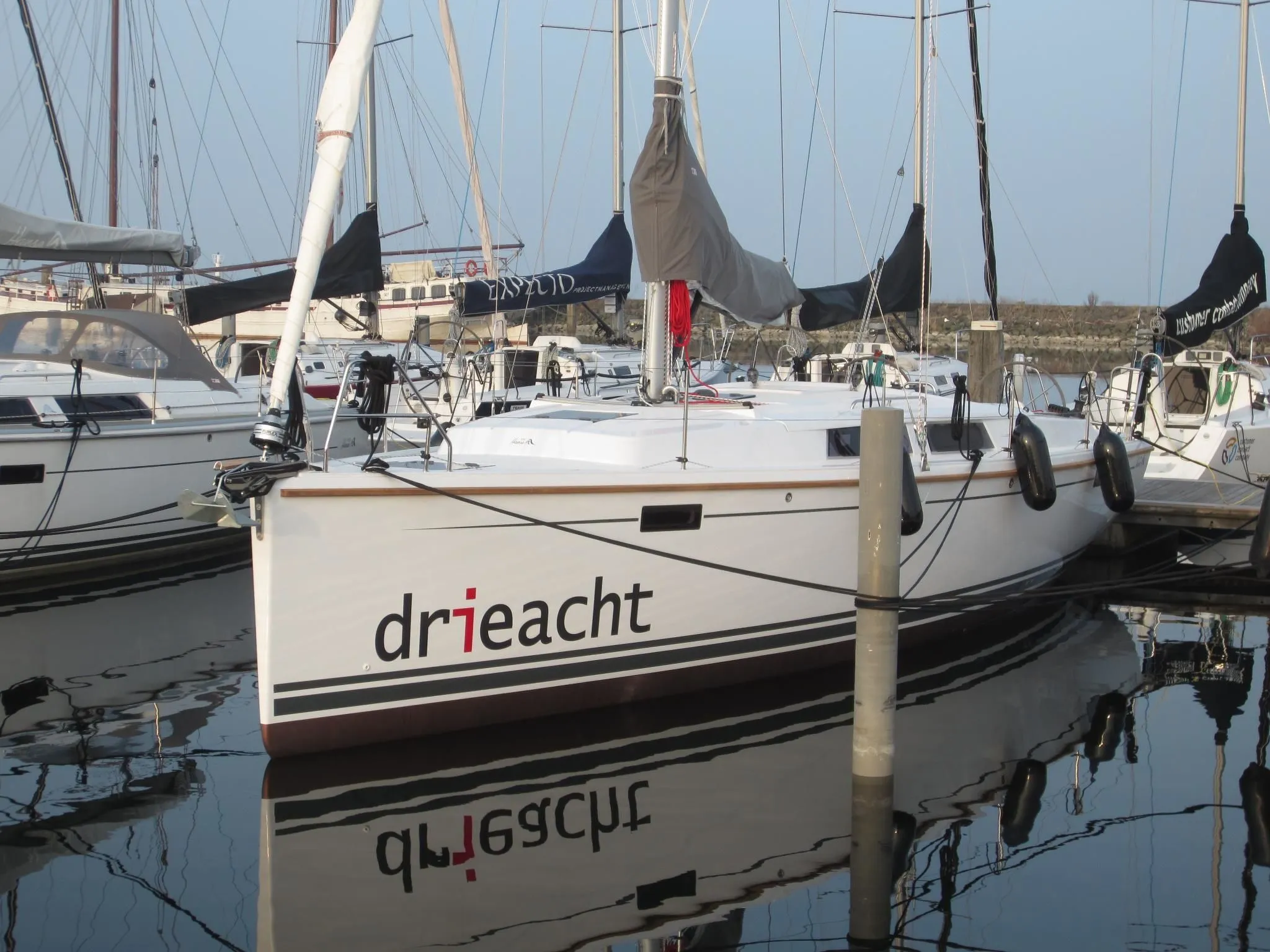 Boot - Rent a 10.5m Sailing Yacht Hanse 385 in Lelystad