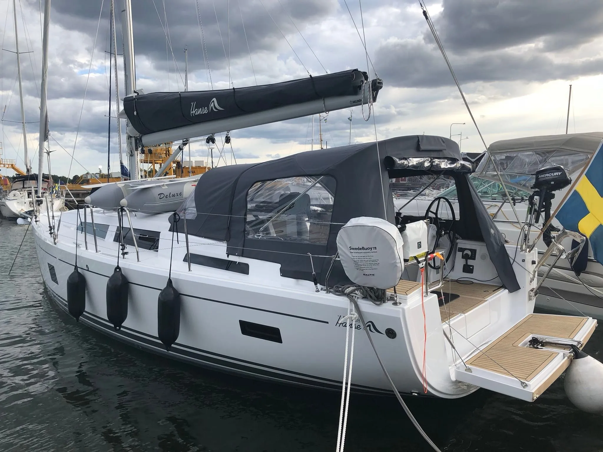 11.4m Åkersberga Sailing Yacht Hire