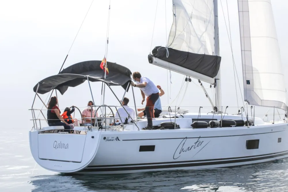 Qalma Charter Boat