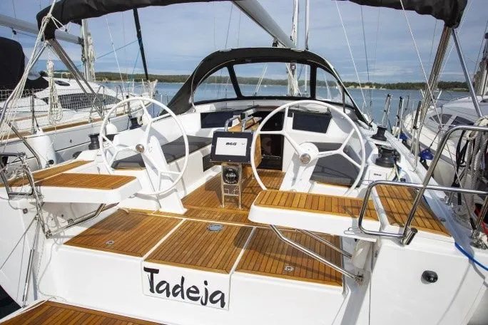 Tadeja Charter Boat - 4