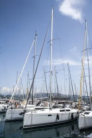 Чартер Kuro Siwo - 3