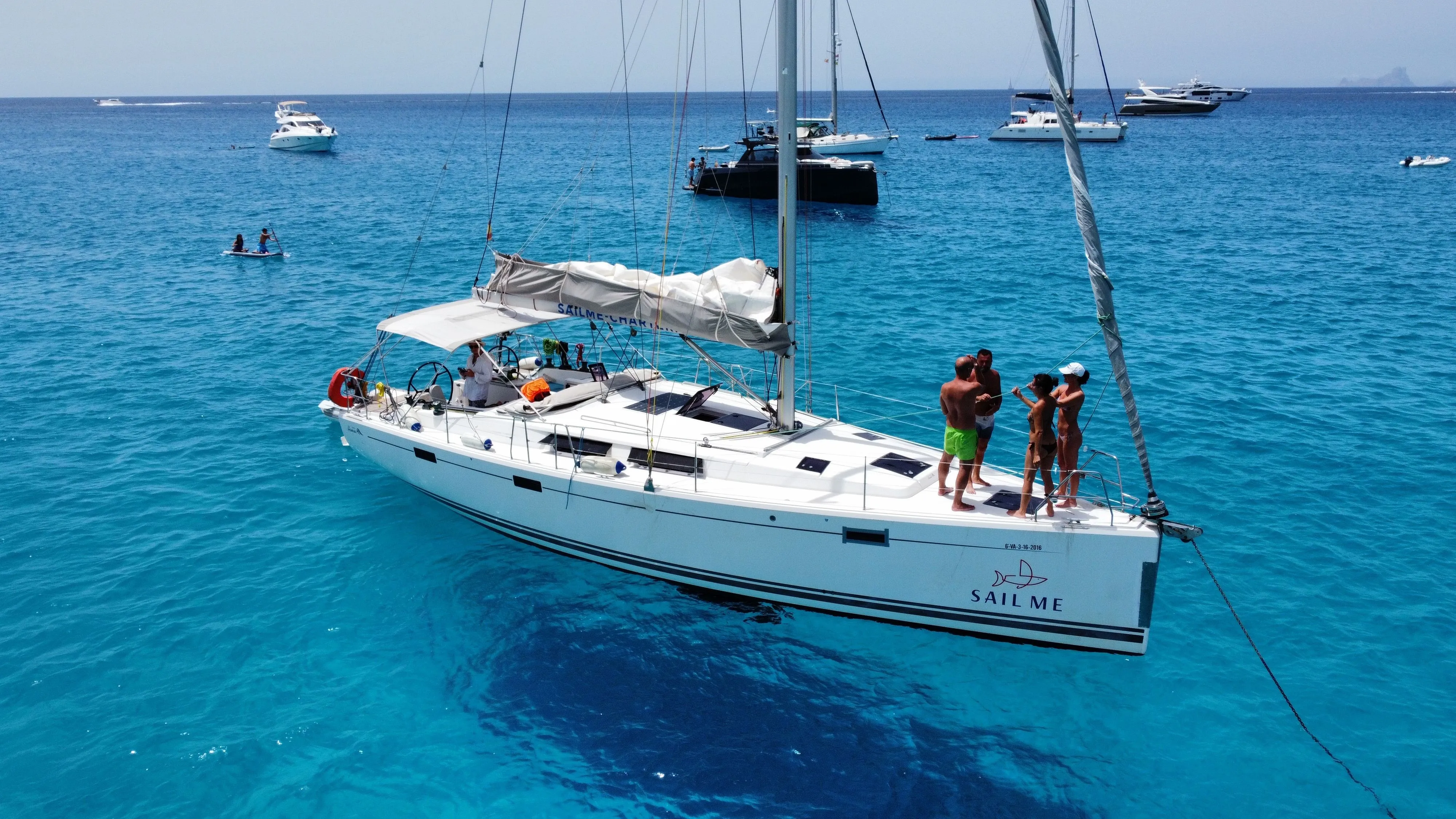 Rent a 11.99m 3 Cabin Sailing Yacht in San Miguel de Abona