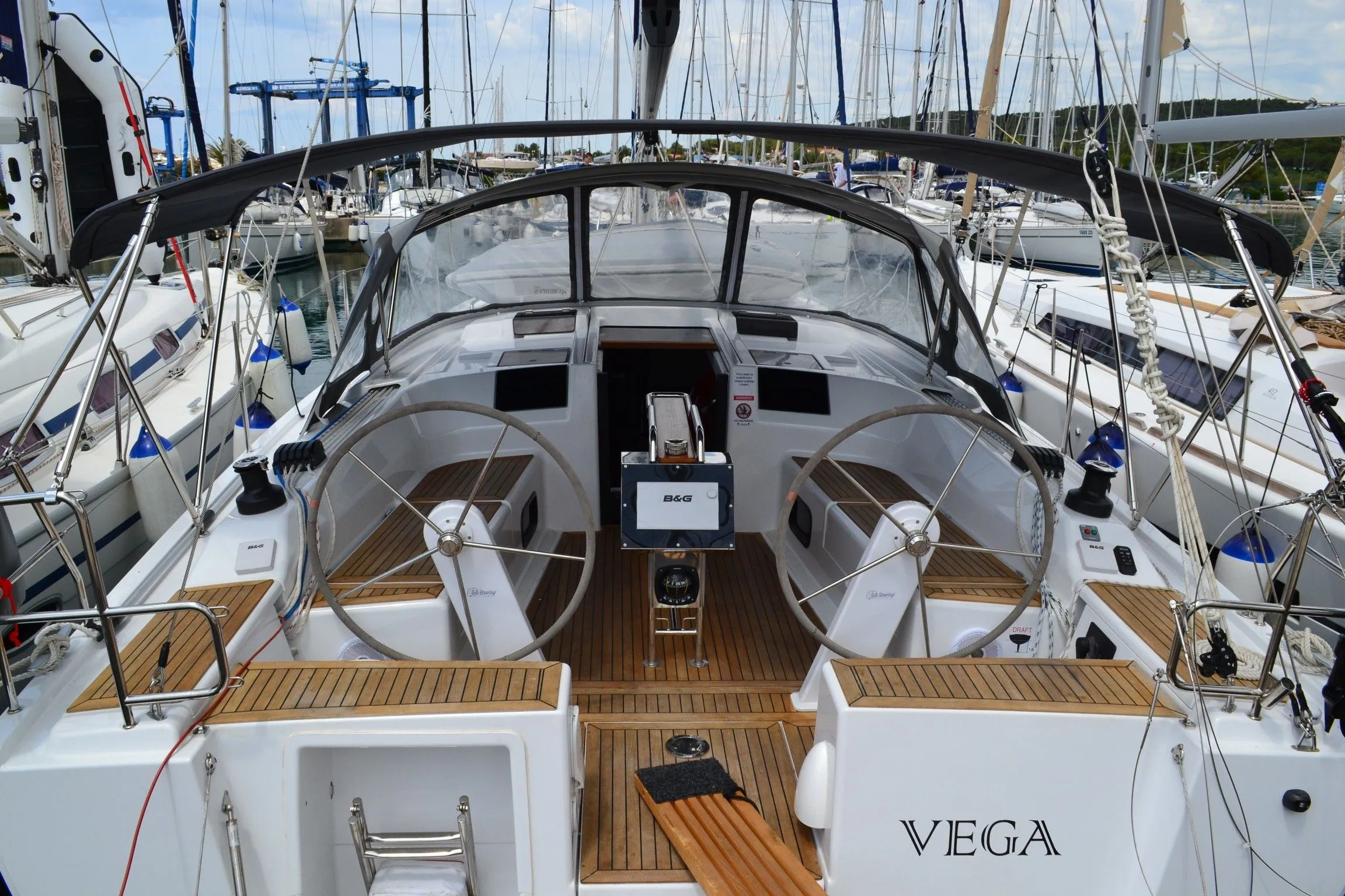 Vega Charter Boat - 3