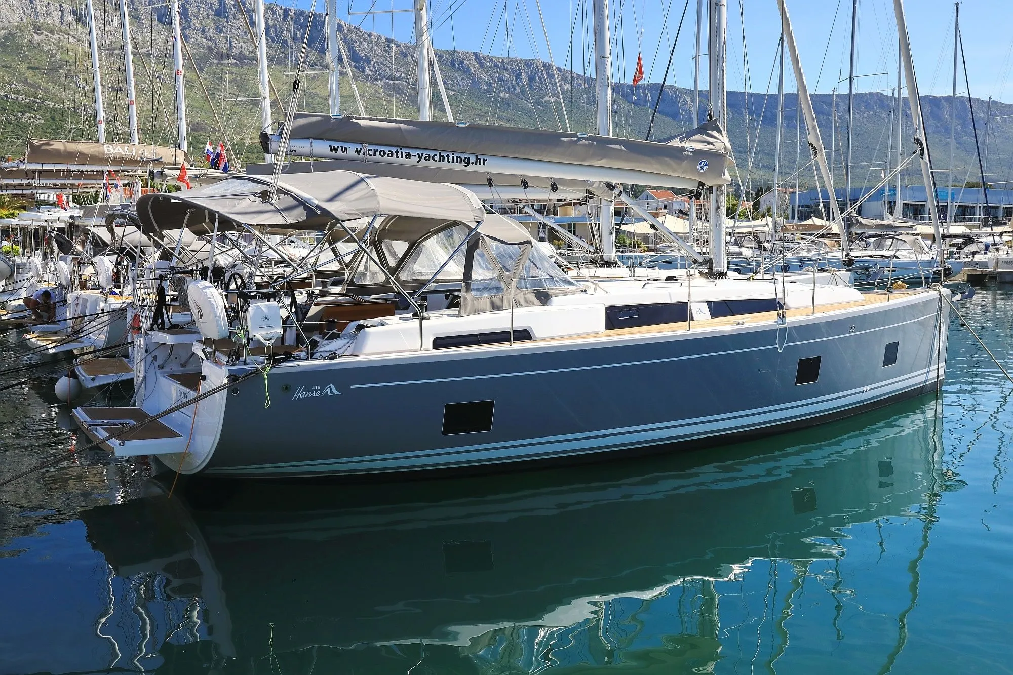 Pollux Charter Boat