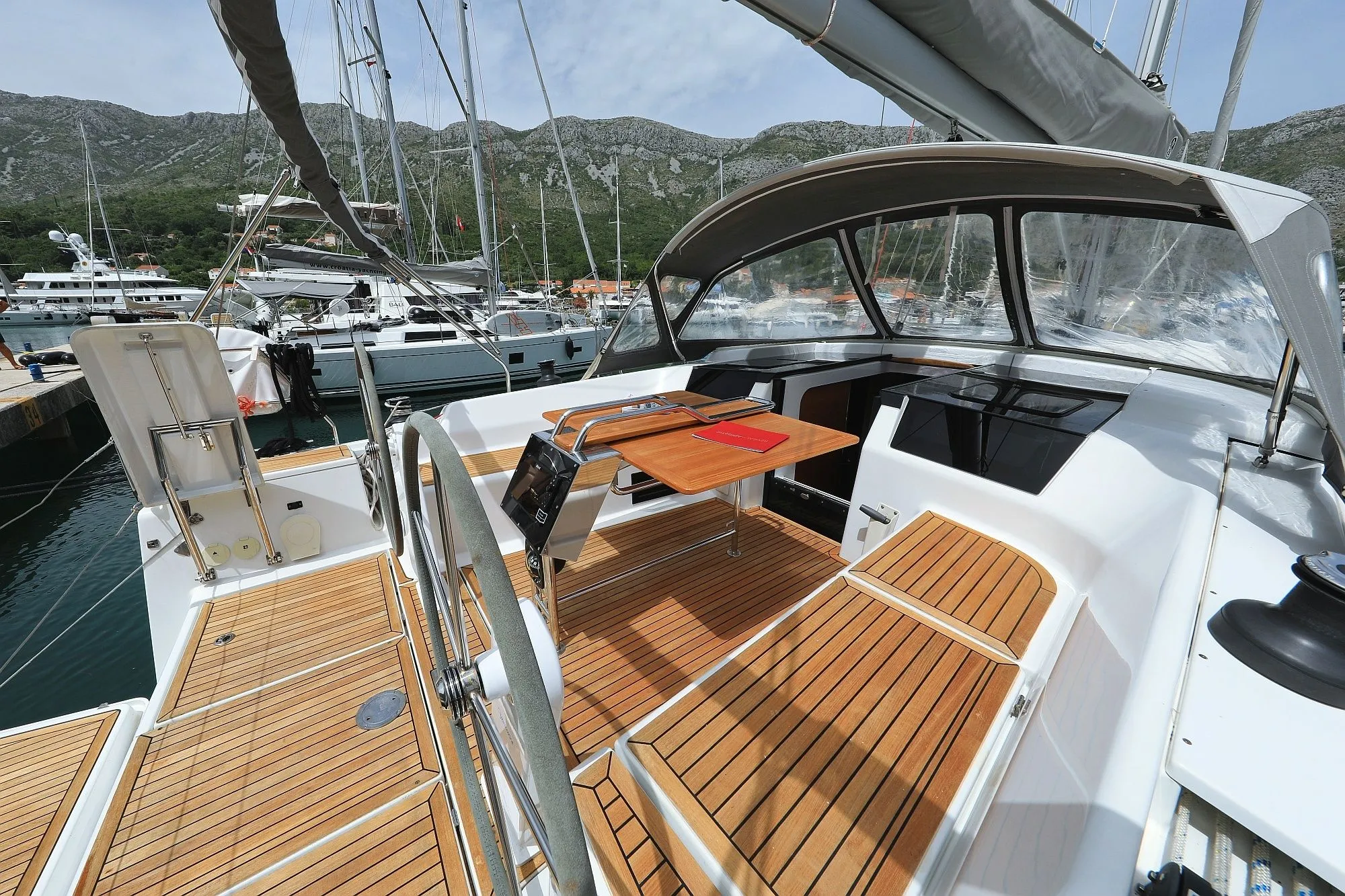 Vivien Mietboot - 5