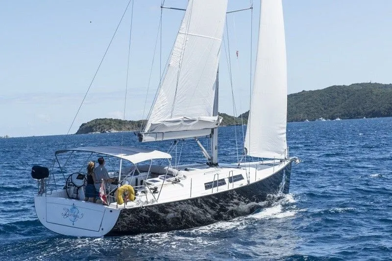 Rent a 13.52m Hanse 445 Sailing Yacht in Road Town