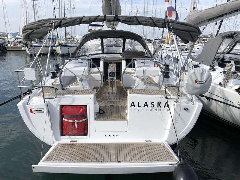 Alaska Kiralık Teknesi - 1