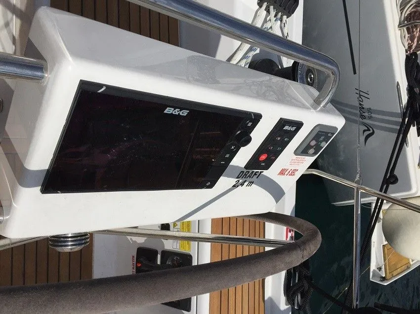 Purple Rain Charterboot - 4