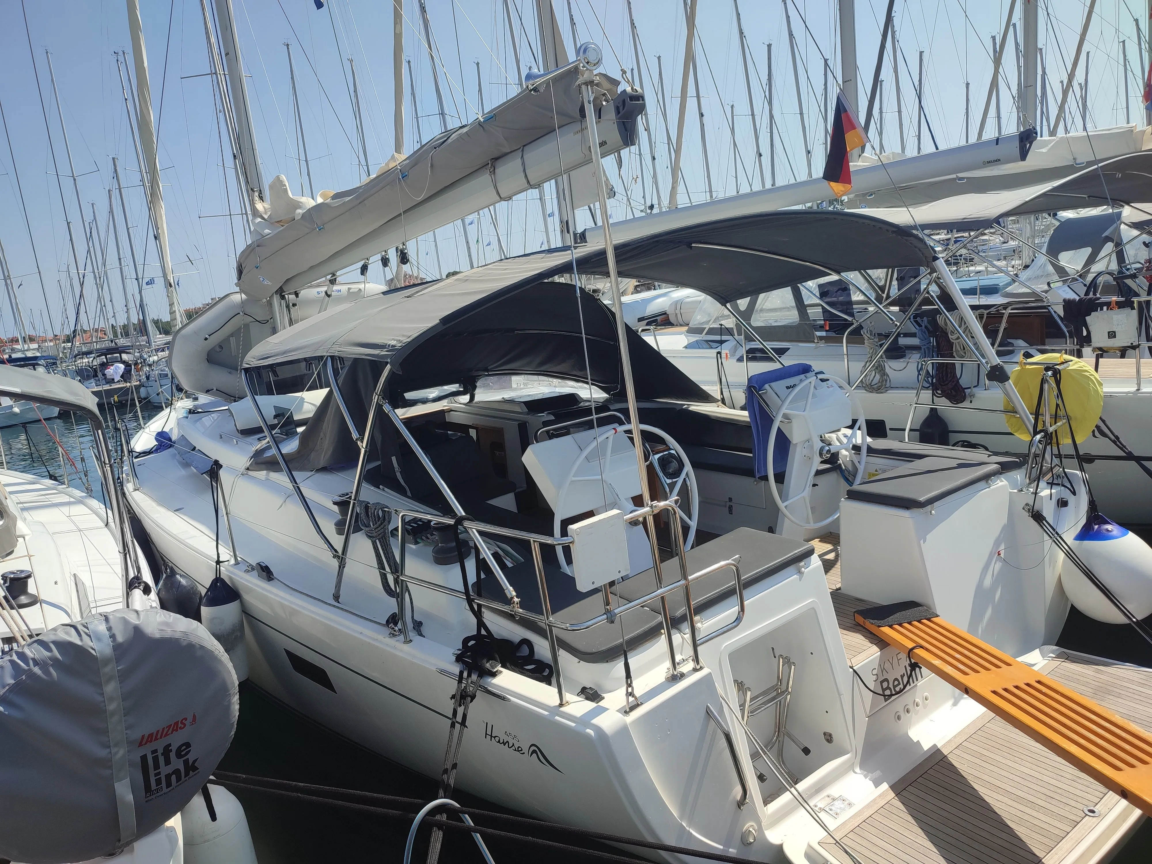 Skyfall Charterboot - 3