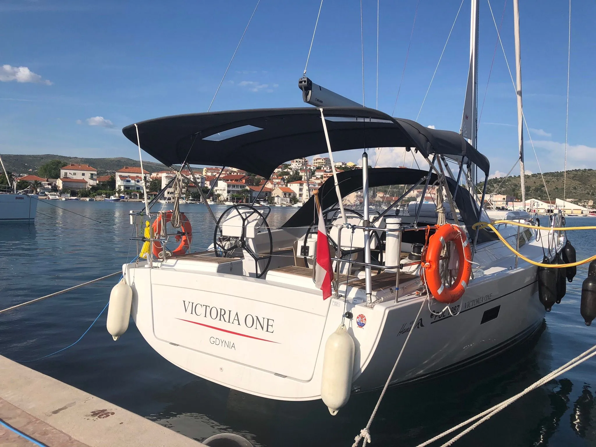 13.95m Rogoznica Hanse 455 Sailing Yacht Hire