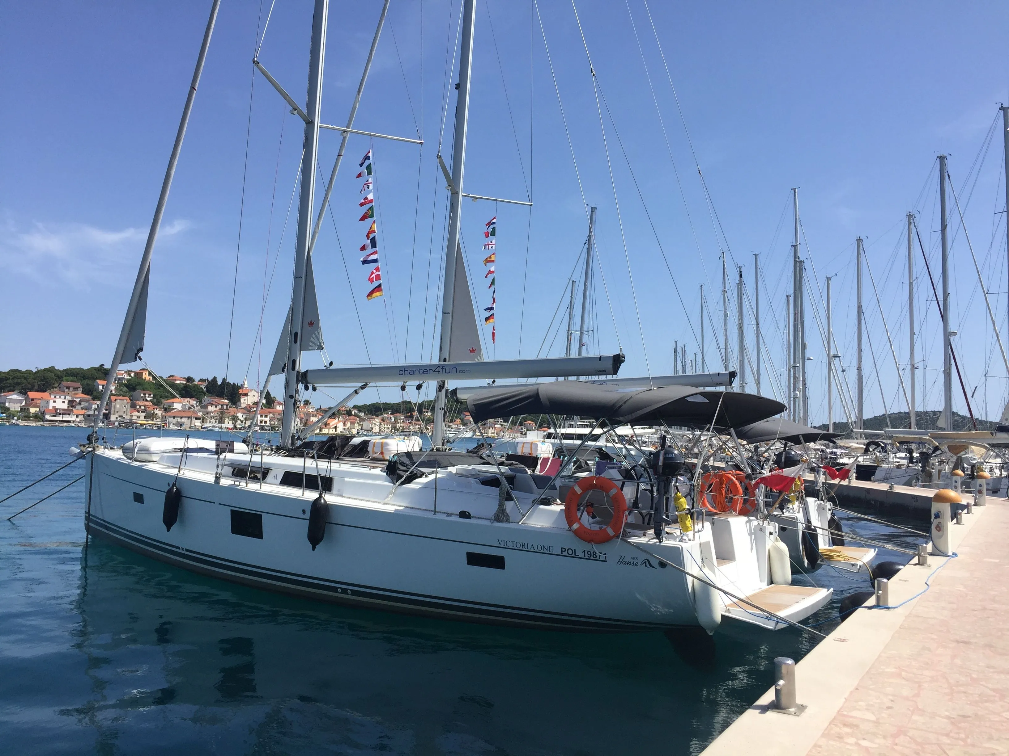 13.95m Rogoznica Hanse 455 Sailing Yacht Hire