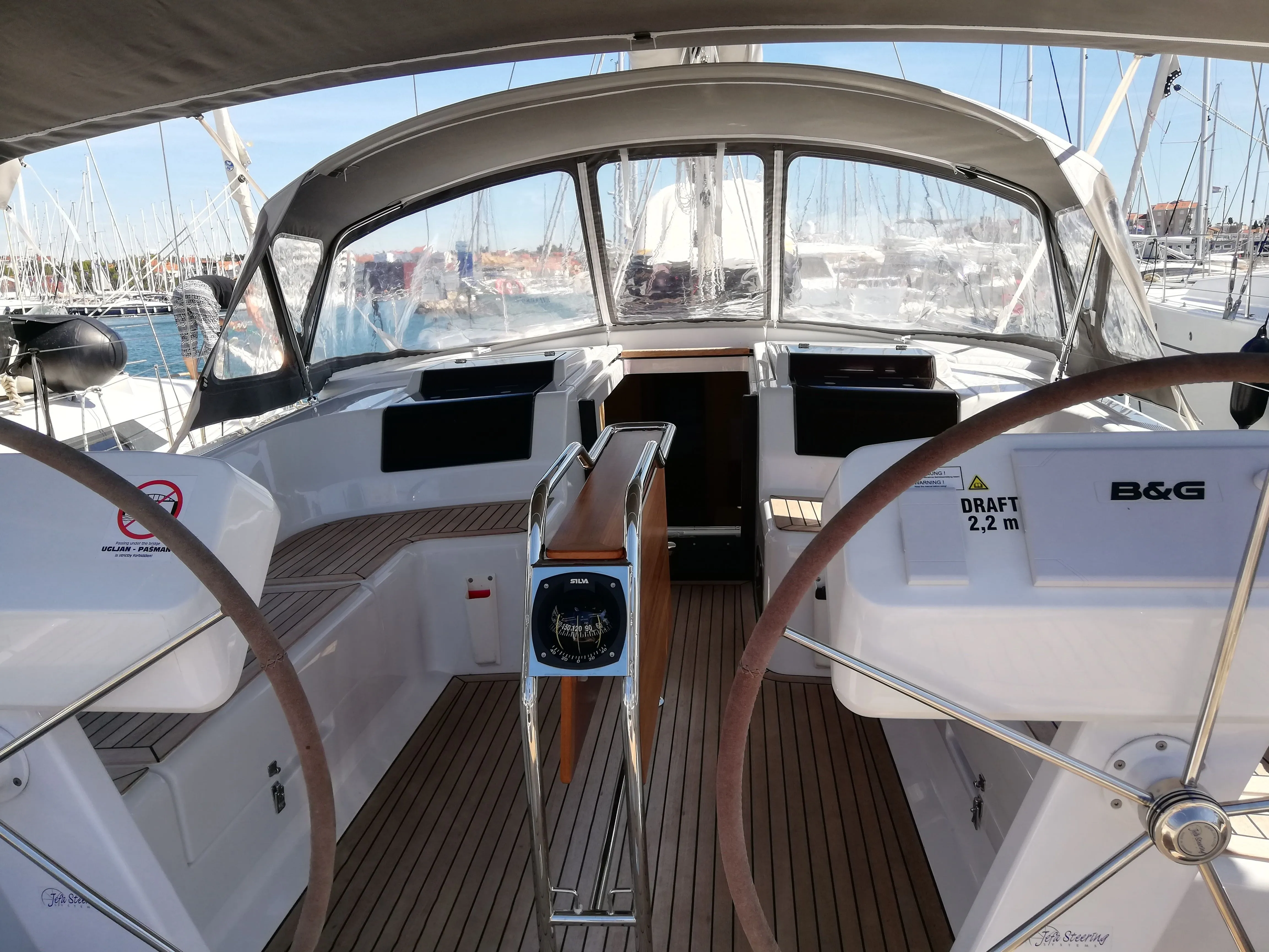 Apollo Charterboot - 4