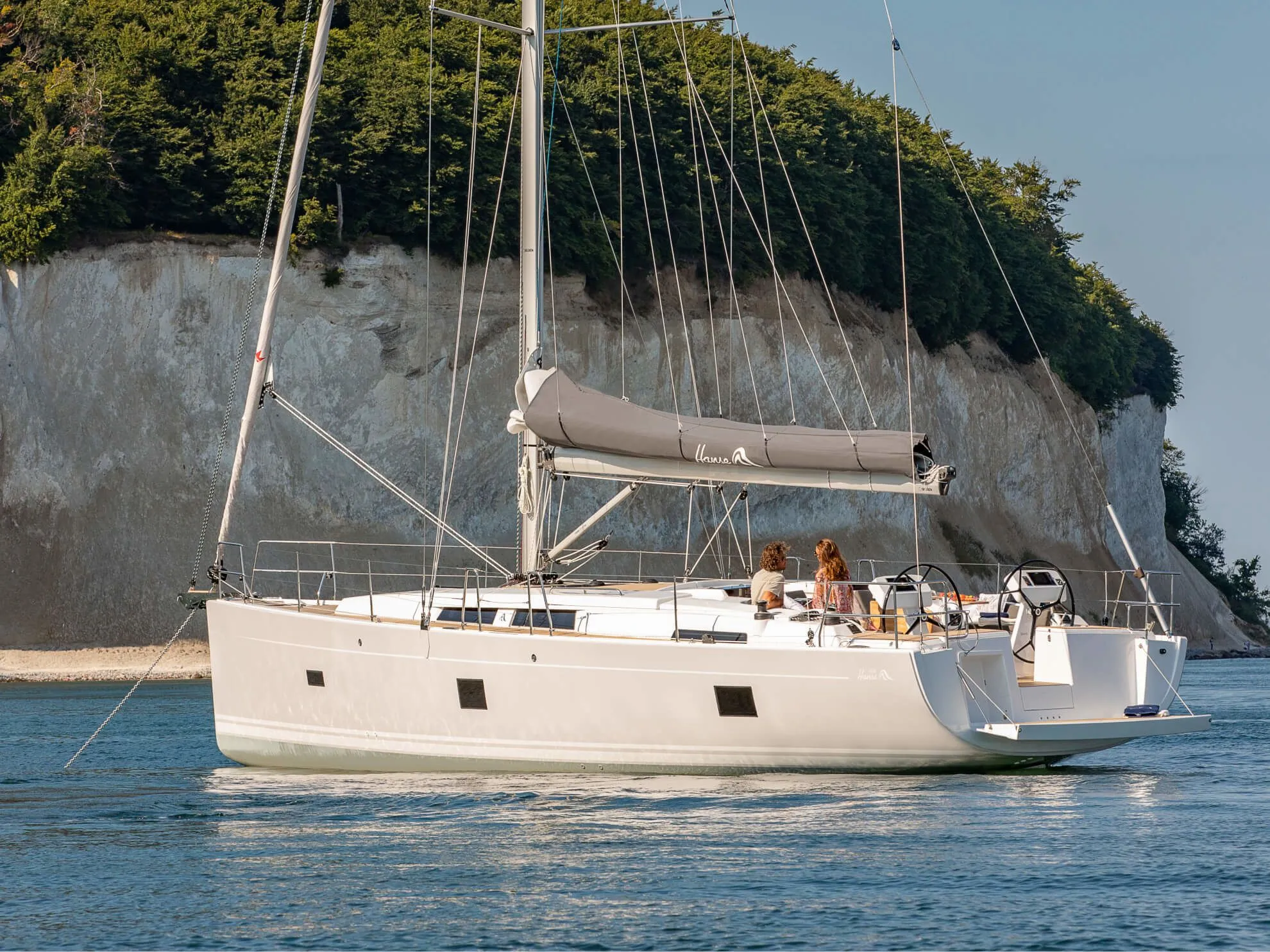 Boot - Charter a 14.04m Sailing Yacht Hanse 458 in Breege