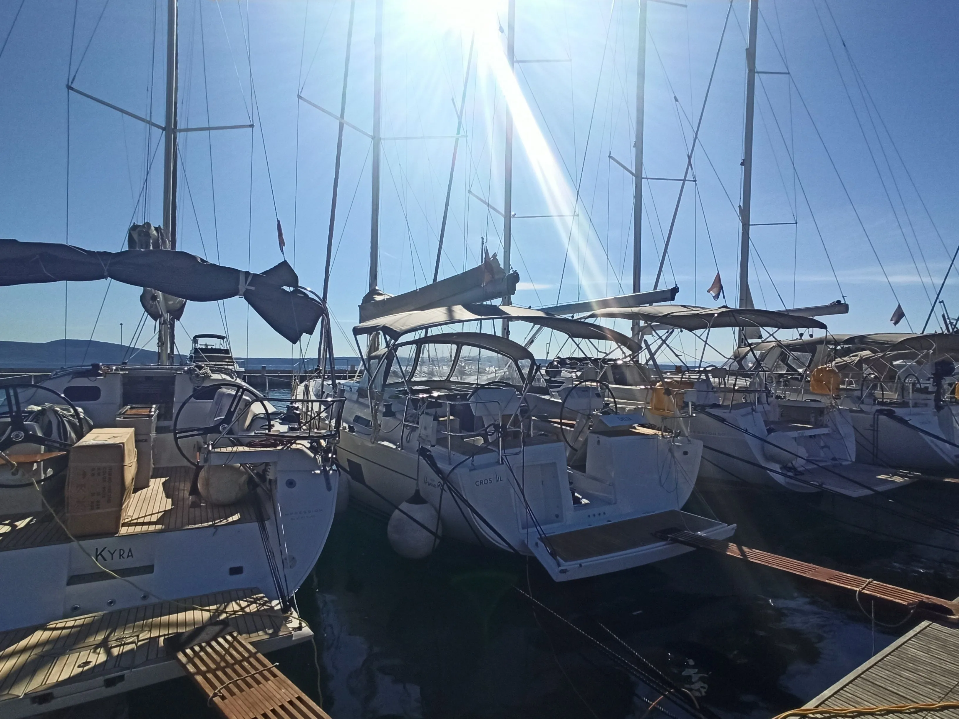 Rent a 14m Sailing Yacht Hanse 458 in Novi Vinodolski