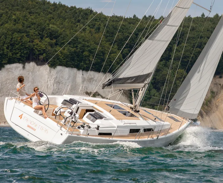Rent a 14.04m 4 Cabin Sailing Yacht in Kos Town