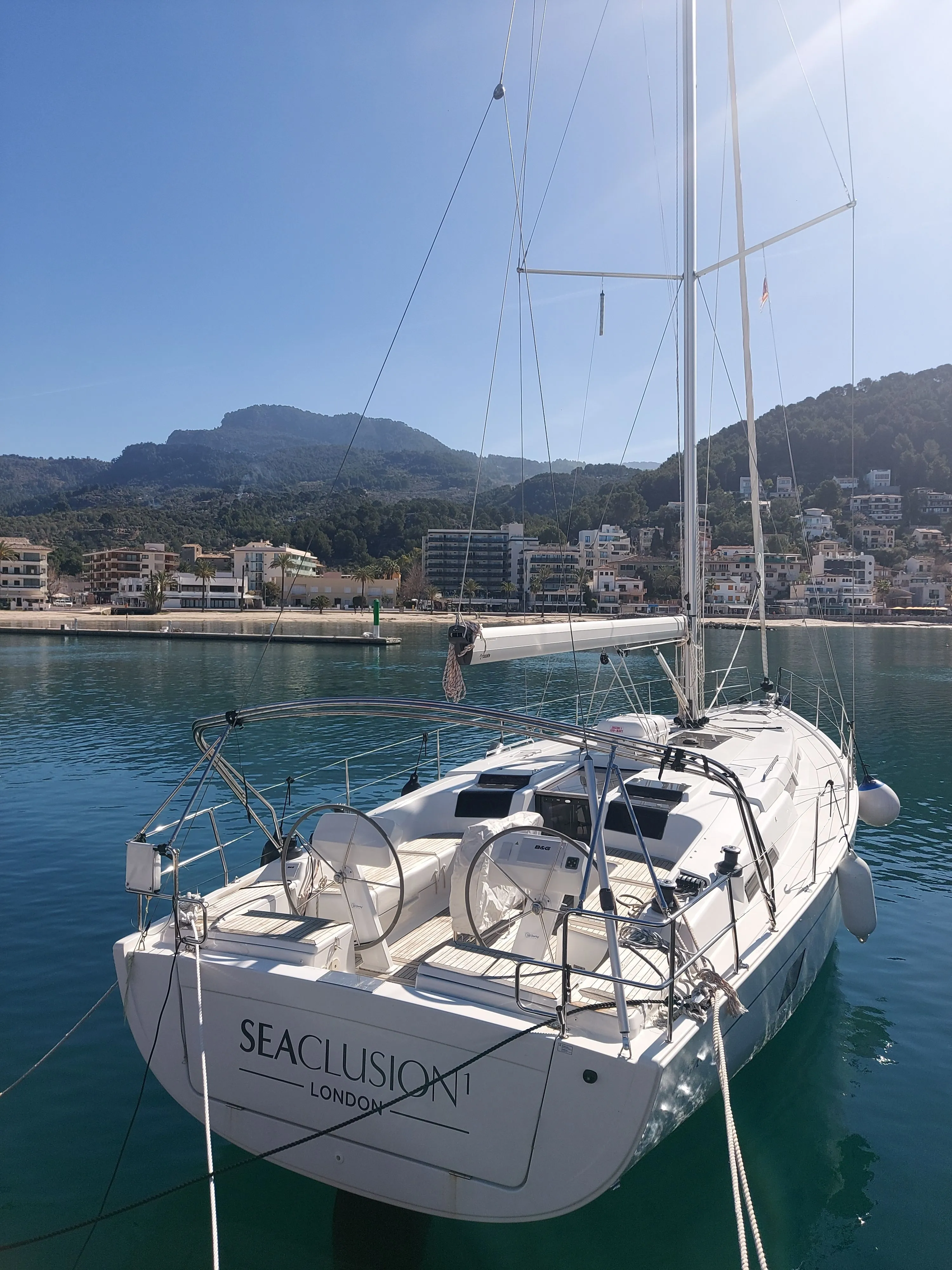 Charter a 14.04m Boat in Port de Soller