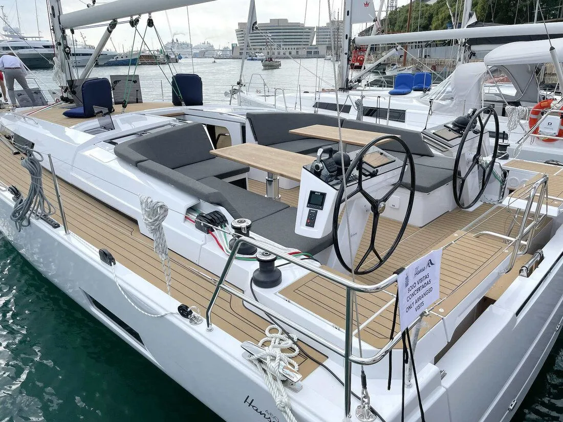 Freebe Charter Boat - 4