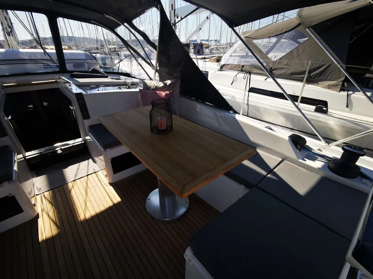 Janina Charter Boat - 4