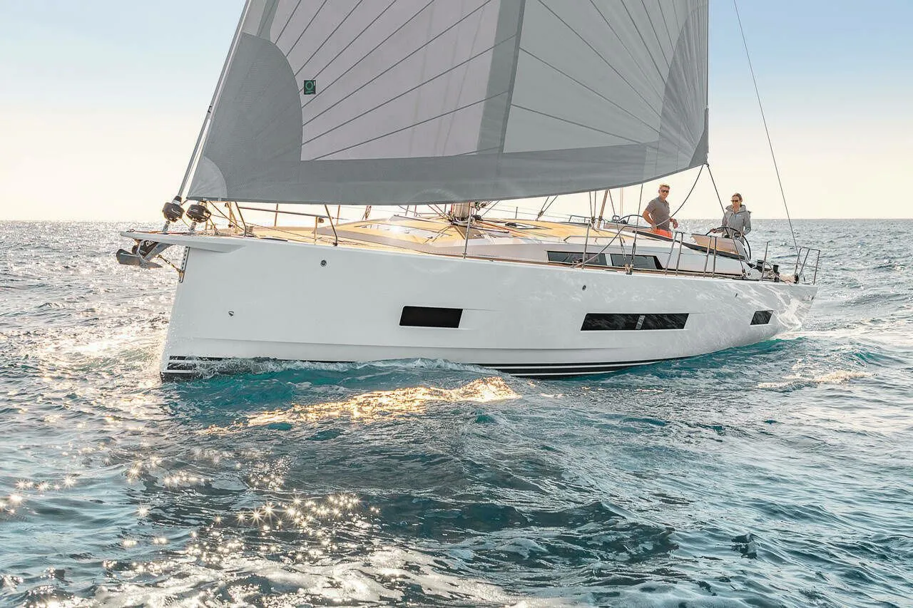 Boot - Explore Rostock on a 14.6m Rental Hanse 460