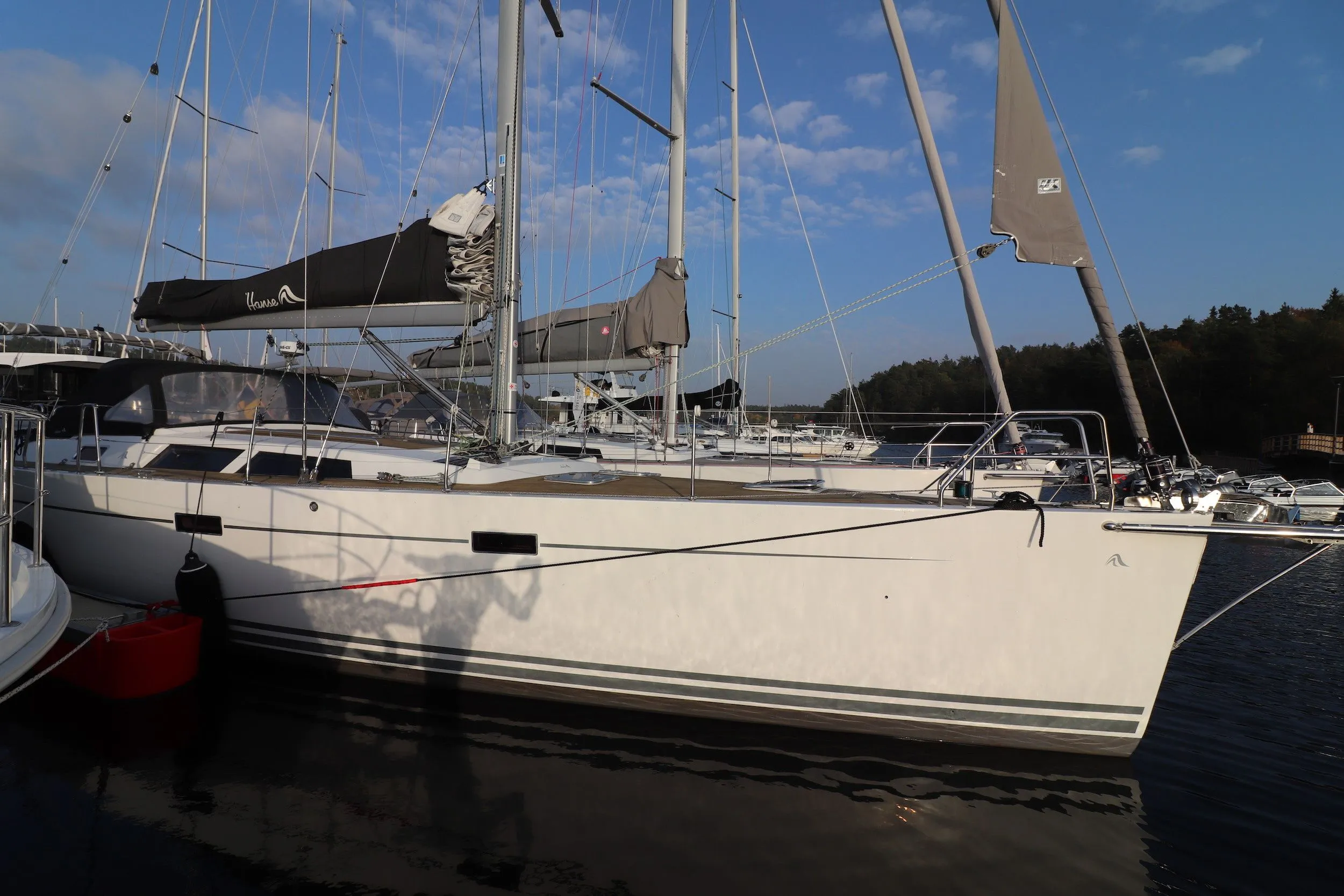 14.5m Åkersberga Sailing Yacht Hanse 470 Hire
