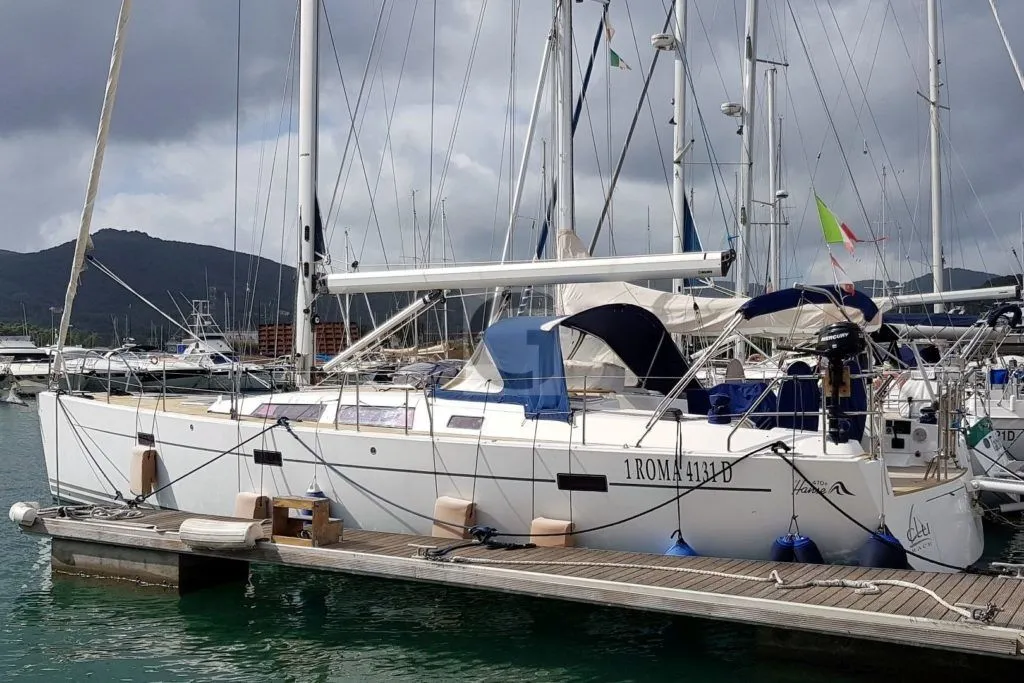 Rent a 14.5m 3 Cabin Sailing Yacht in Lisbon