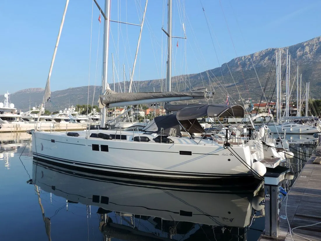 Charter a 14.85m Hanse 505 in Skradin