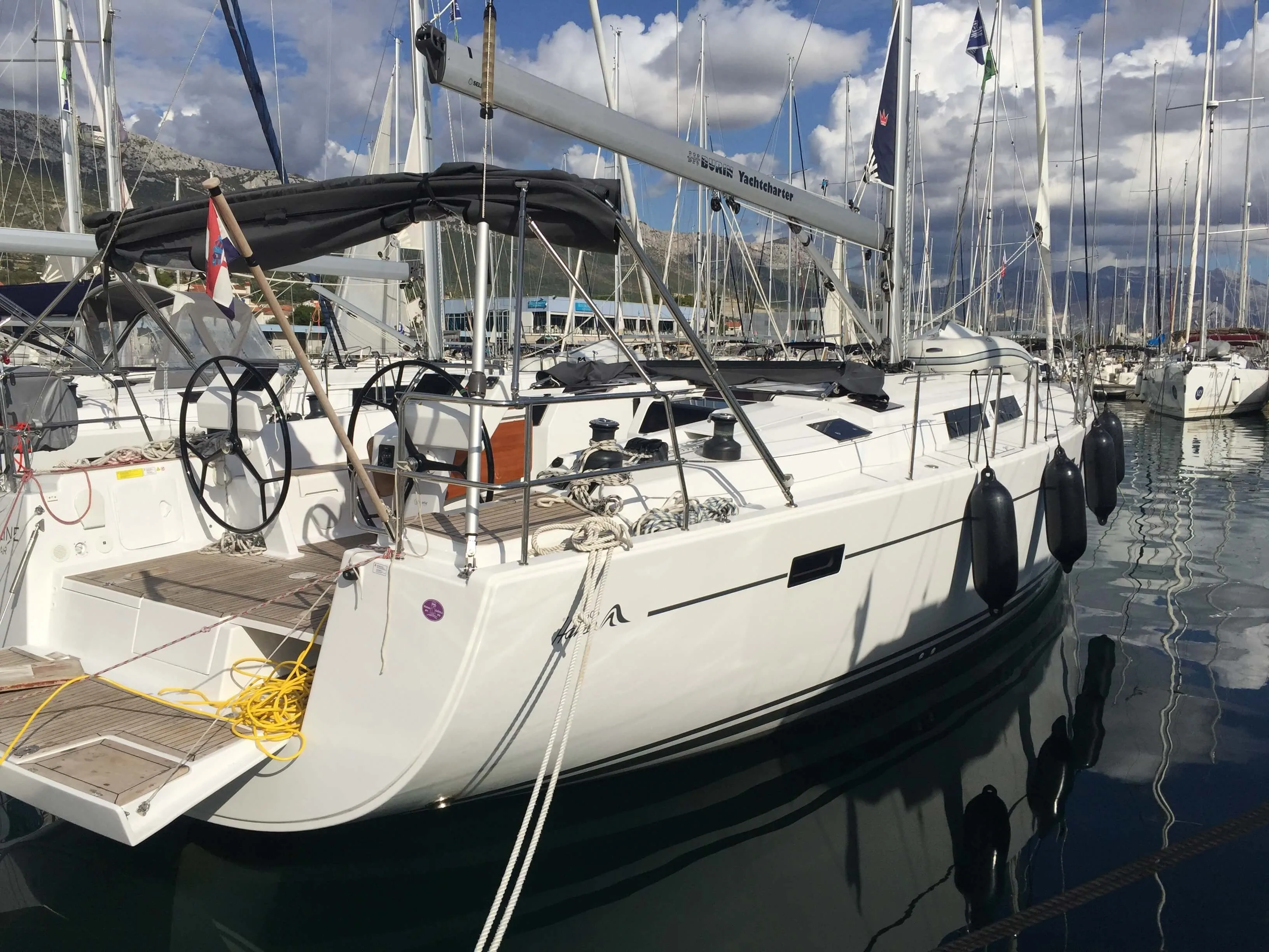 Skyline Charter Boat - 4