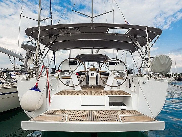 Vala Charter Boat - 1