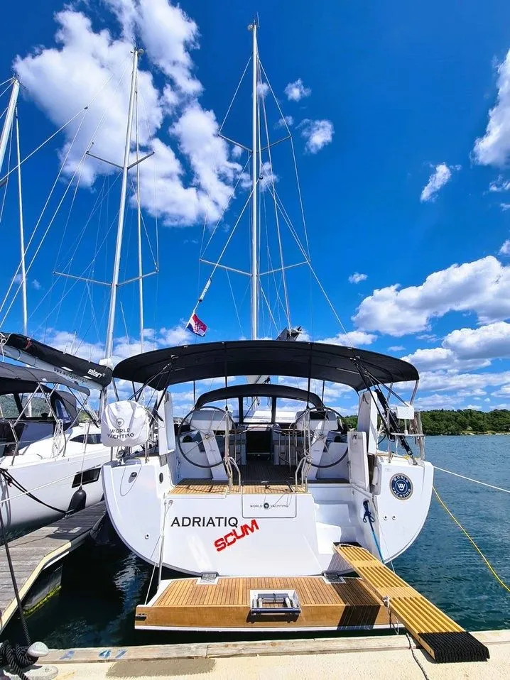 Adriatiq Scum Charterboot - 3