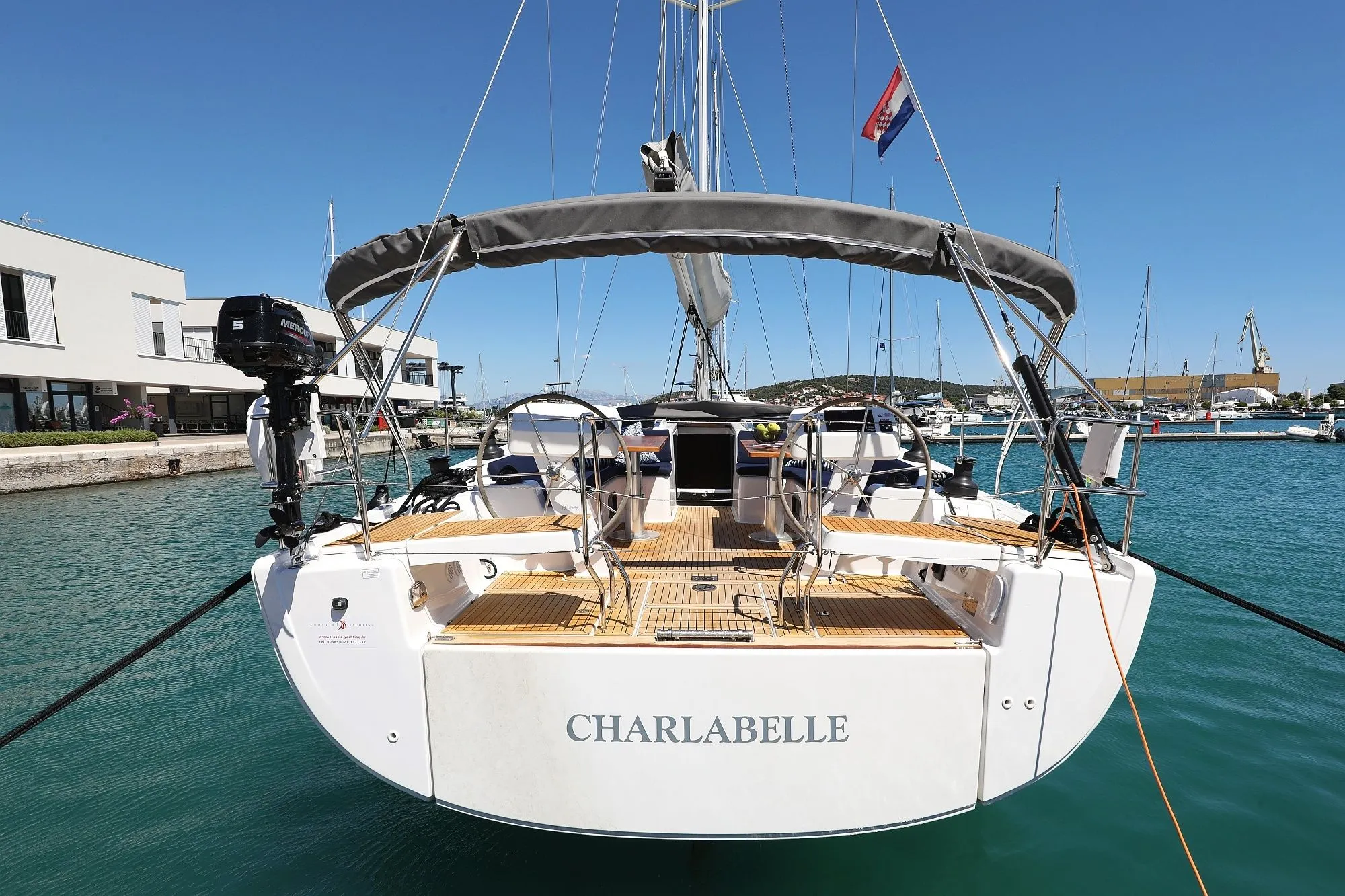 Charlabelle Kiralık Teknesi - 1