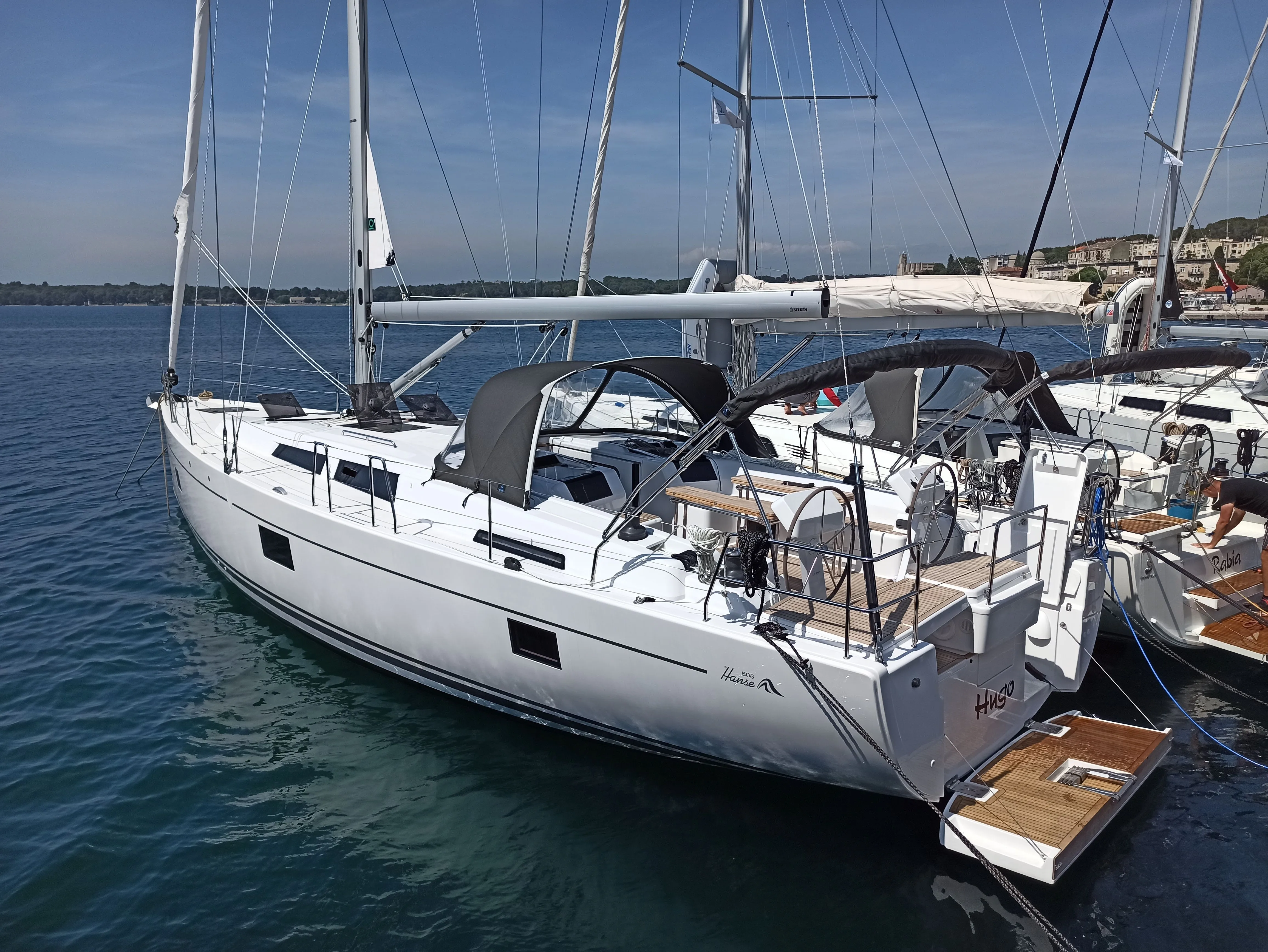 Boot - Rent a 15.55m Sailing Yacht Hanse 508 in Pula