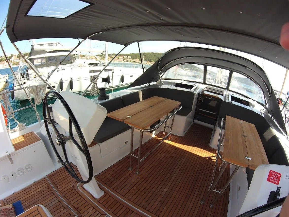 Lady Aga Charter Boat