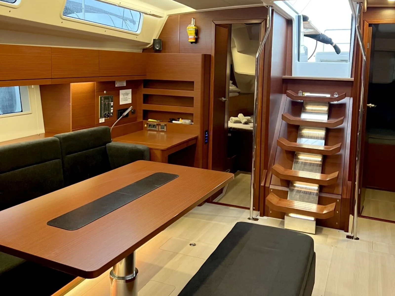 Чартер Neraida - 5