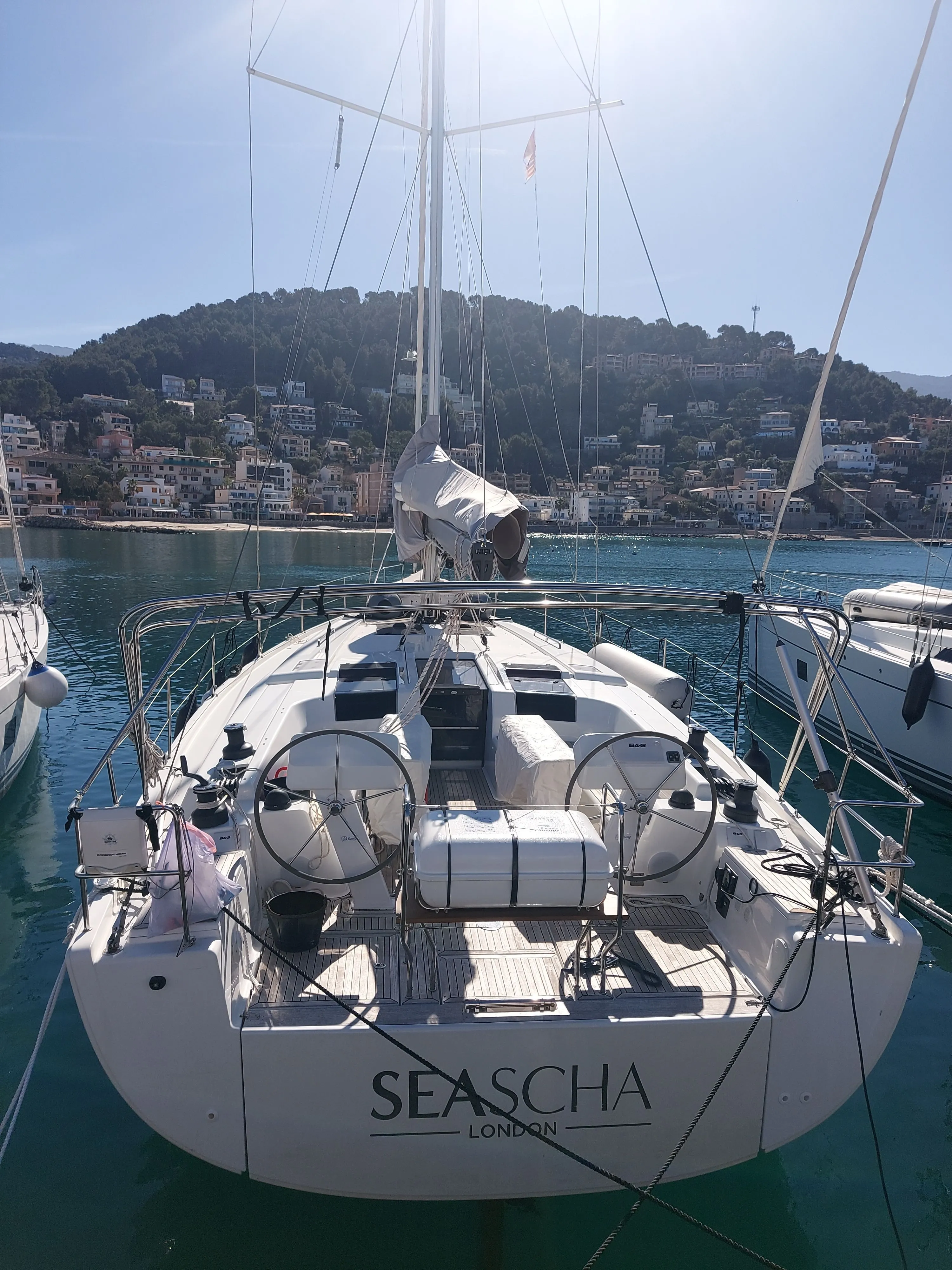 Seascha Charter Boat