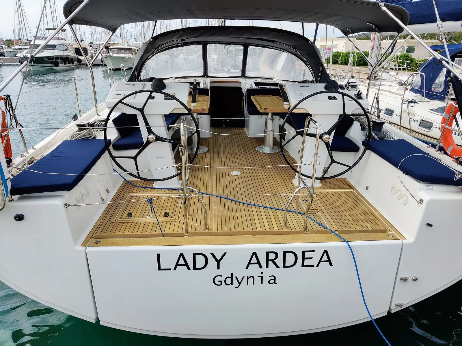 Lady Ardea Charter Boat - 4