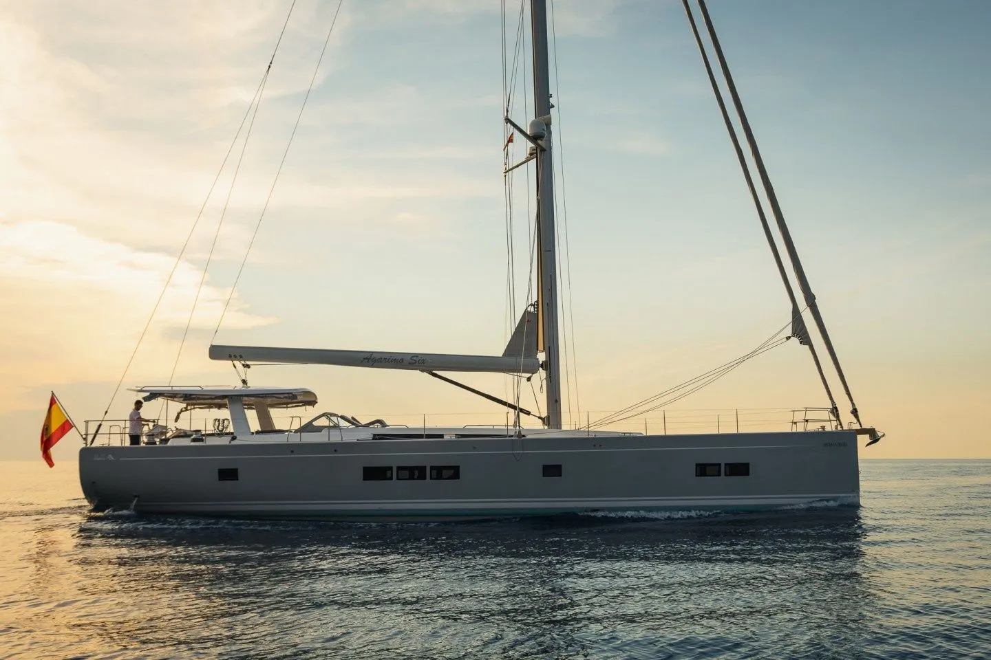 Agarimo Six Charter Boat