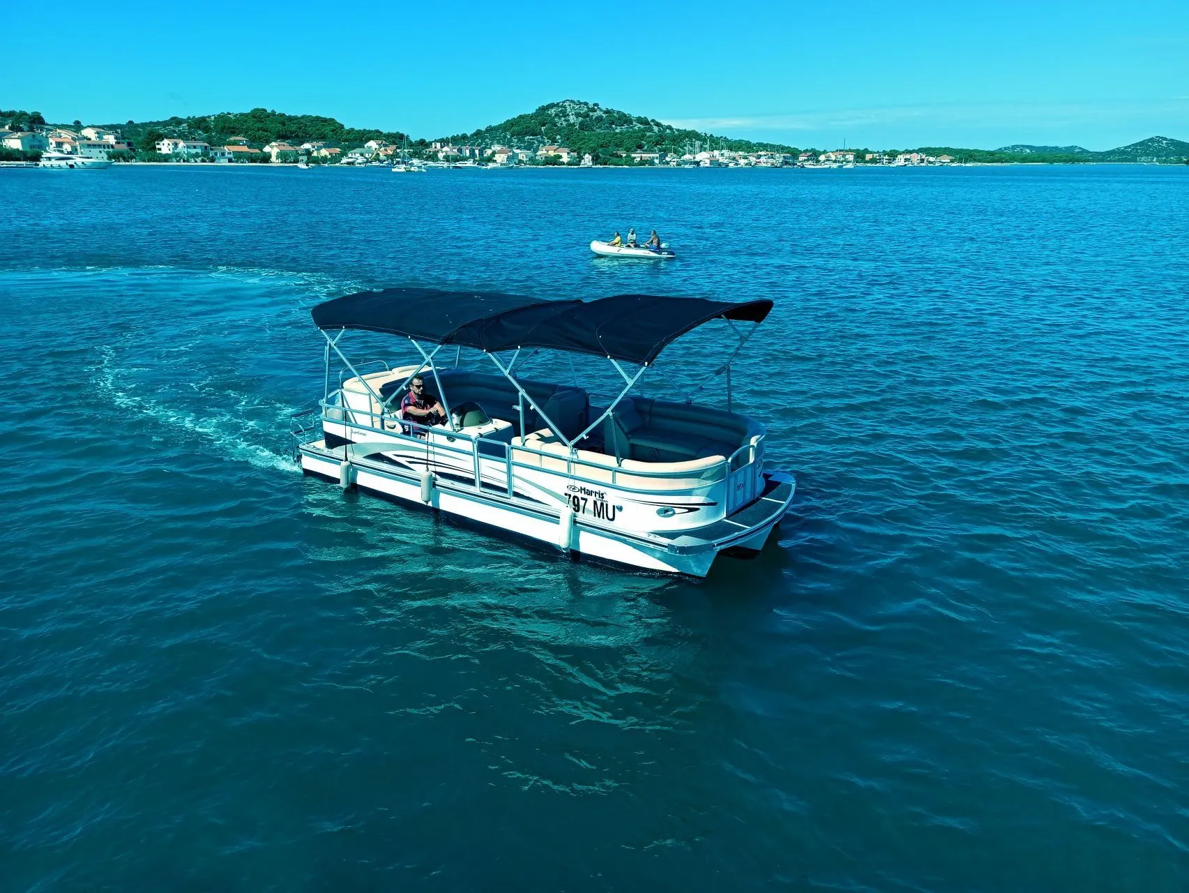 Sunliner Charter Boat