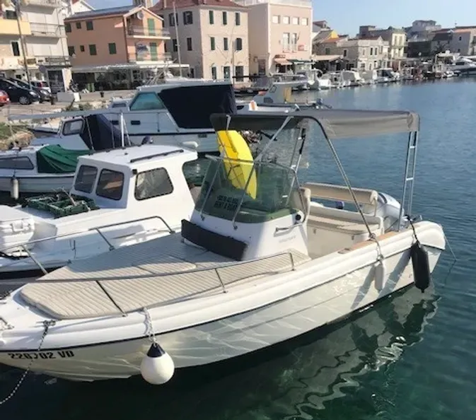6.5m Vodice Boat Hire