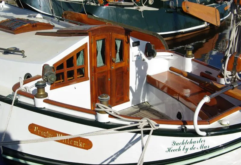 Vrouwe Willemke Charter Boat