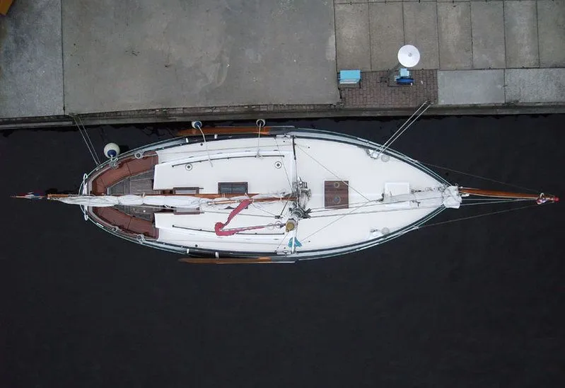 Vrouwe Willemke Charter Boat