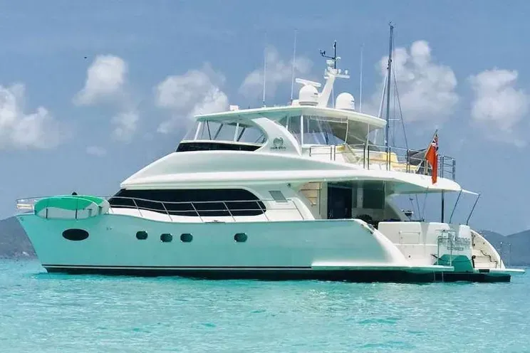 18.52m Tortola Power Catamaran Hire